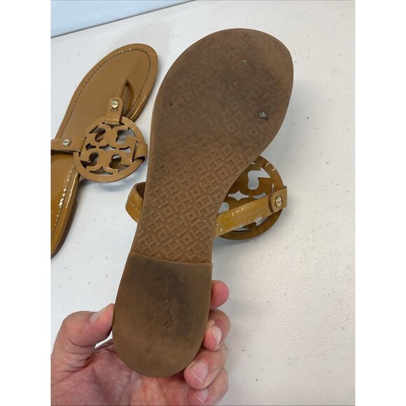 Tory Burch Miller Sandal Soft Brown Patent Leather Size 9.5M Beach Casual Boat - Picture 9 of 13